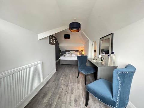 Room 4 (8 Holland Street) Vacation rental in Liverpool