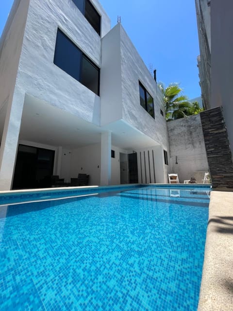 Pool view, Swimming pool