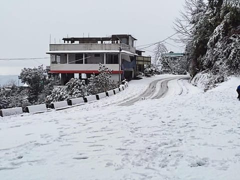 Property building, Winter