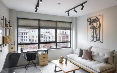 View (from property/room), Business facilities, Seating area, City view