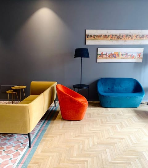 Communal lounge/ TV room, Lobby or reception, Seating area