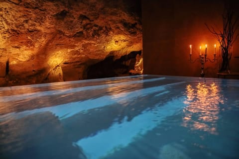 Spa and wellness centre/facilities, Swimming pool