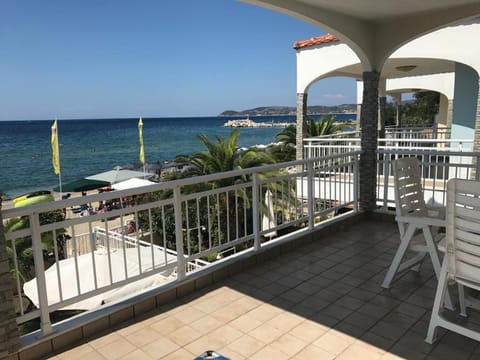 THASSOS LOVELY MAISONETTE BY THE SEA House in Thasos