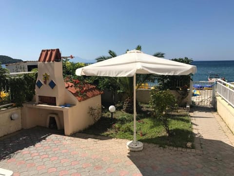 THASSOS LOVELY MAISONETTE BY THE SEA House in Thasos