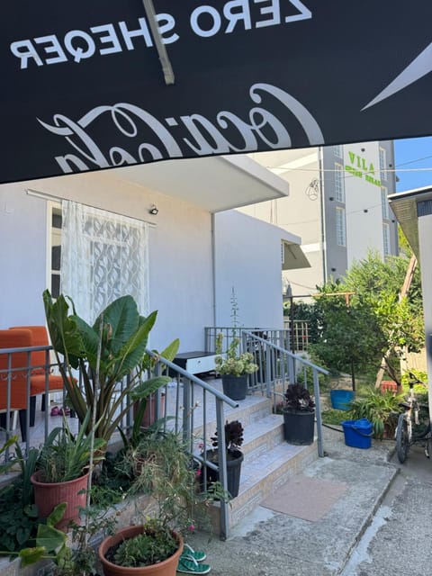 Rooms for rent habipi Bed and Breakfast in Vlorë