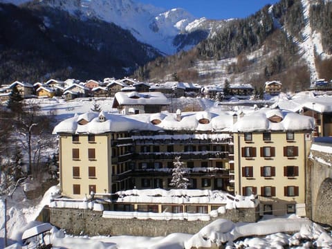 Hotel Tavernier Hotel in Courmayeur
