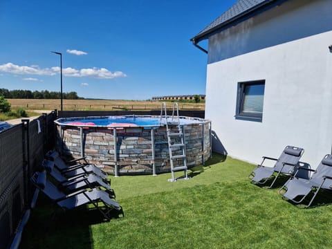 Pool view, Swimming pool, Swimming pool