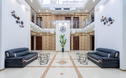 Lobby or reception, Seating area