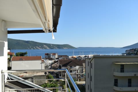 Property building, Day, Natural landscape, View (from property/room), Balcony/Terrace, Sea view