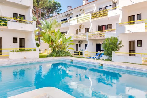 Garden, Swimming pool