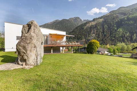 Property building, Garden, Garden view