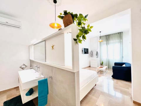 Bathroom, Living room, Bedroom
