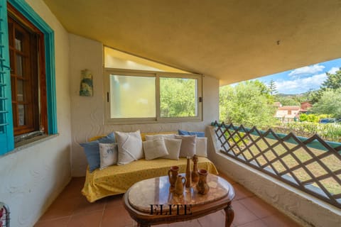 Magnifica villa immersa nella natura con spa privata a due passi dal mare Villa in Porto Istana