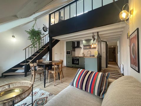 Nouveau - Panorama - Besançon - Cœur historique Apartment in Besançon