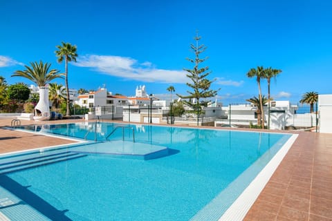 Property building, Living room, Swimming pool