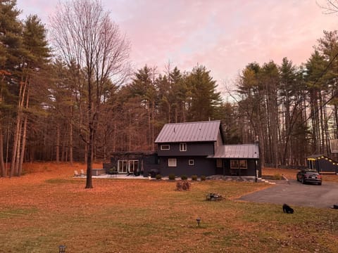 Autumn, Garden view, Sunrise