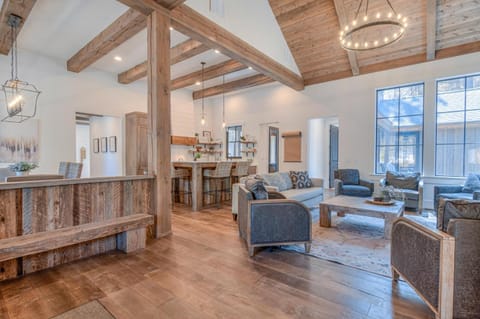 Sablerock 1 House in Oregon