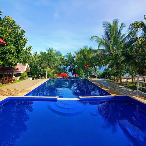 Pool view, Swimming pool
