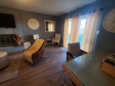 Super Large East Memphis 23 Beds House in Memphis