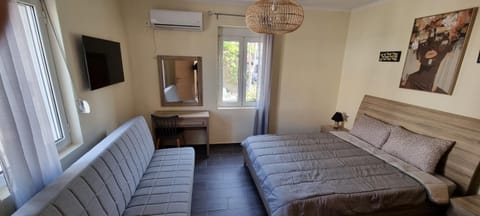 Fifi's luxury apartment Apartment in Platanias
