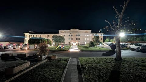 Night, View (from property/room), Inner courtyard view