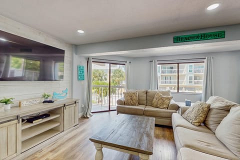 Water View 107 House in Indian Shores