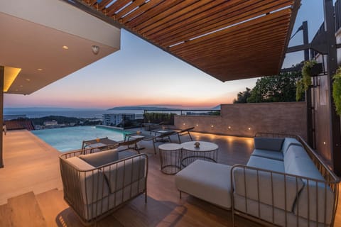 Natural landscape, Seating area, Swimming pool