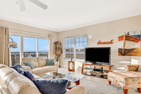 Palms of Treasure Island 405 House in Treasure Island