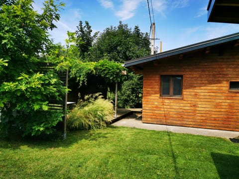 Les Gîtes Vu d'Ici Chalet in Provence-Alpes-Côte d'Azur