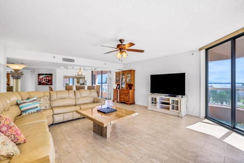 Crescent Beach Club I 5A House in Sand Key