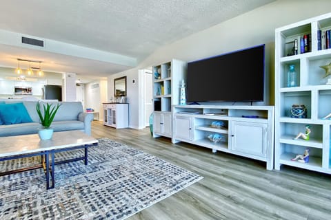 Reflections on the Gulf 604 House in Indian Rocks Beach