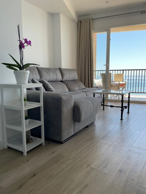Balcony/Terrace, Living room, Sea view