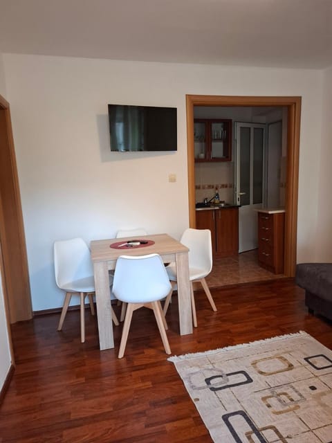 Apartmani Ljumović Budva Apartment in Budva
