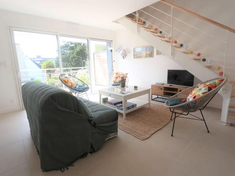 Duplex lumineux à Bénodet: plage et thalasso à pied, terrasse, parking et abri vélo inclus - FR-1-481-117 Apartment in Bénodet