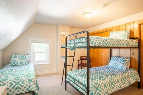 Heritage House-Skiing close,Walk to Main St,Roomy House in Heber City