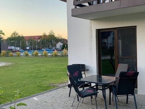 Apartament szafirowy z basenem koło Łeby Apartment in Pomeranian Voivodeship