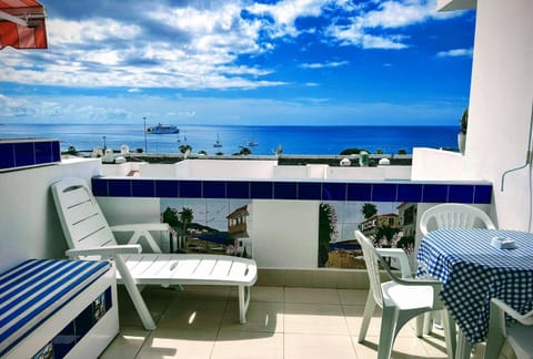 View (from property/room), Balcony/Terrace