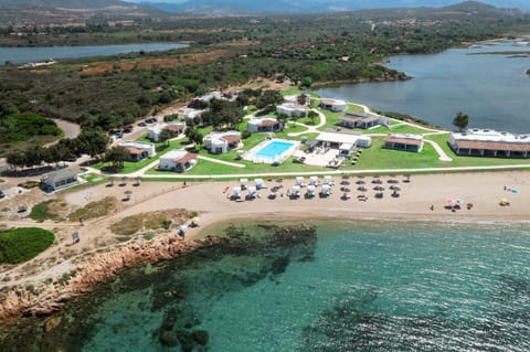 Day, Beach, Lake view, Sea view, Swimming pool