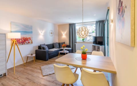 Ferienwohnung "Hirschbergsuite" - Mit Hotelfrühstück, Sauna, fast direkt am See Apartment in Schliersee