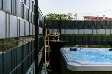 Royal Villa - Luxury Apartment Villa in Šibenik-Knin County, Croatia