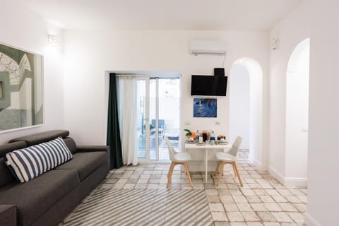 SAINT MICHAEL Capri Apartment in Capri