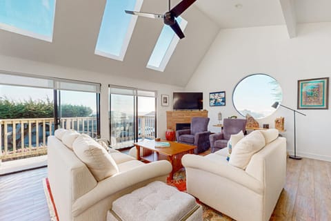 Heron Escape House in Bodega Bay