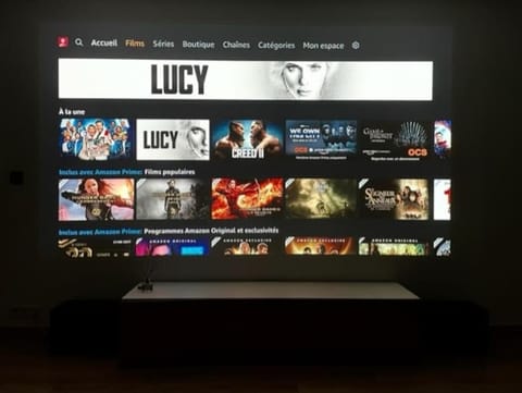 Appartement en résidence avec piscine Apartment in Nice