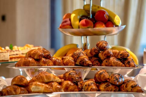 Food, Breakfast, Buffet breakfast