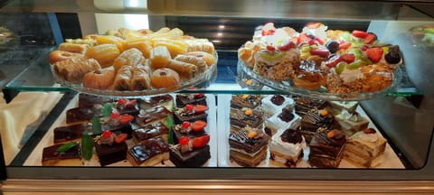 Food, Breakfast, Continental breakfast, Buffet breakfast