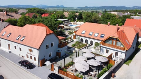 Property building, Patio, Bird's eye view, Garden, Swimming pool
