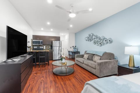 The Pearl Beachside Apartments on Hollywood Beach Apartment in Hollywood Beach