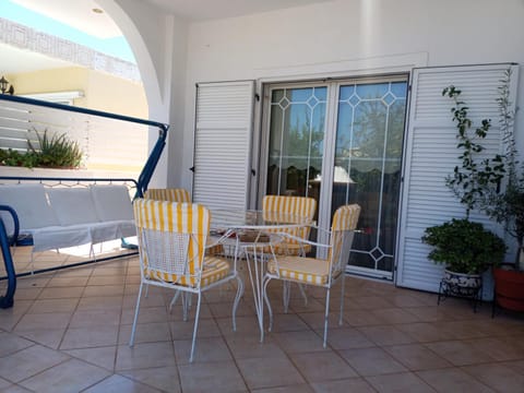 Balcony/Terrace, Seating area, Dining area