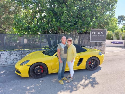 Facade/entrance, Property logo or sign