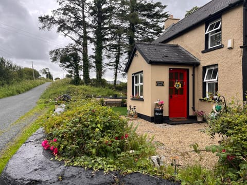 Daffodil Lodge House in County Sligo